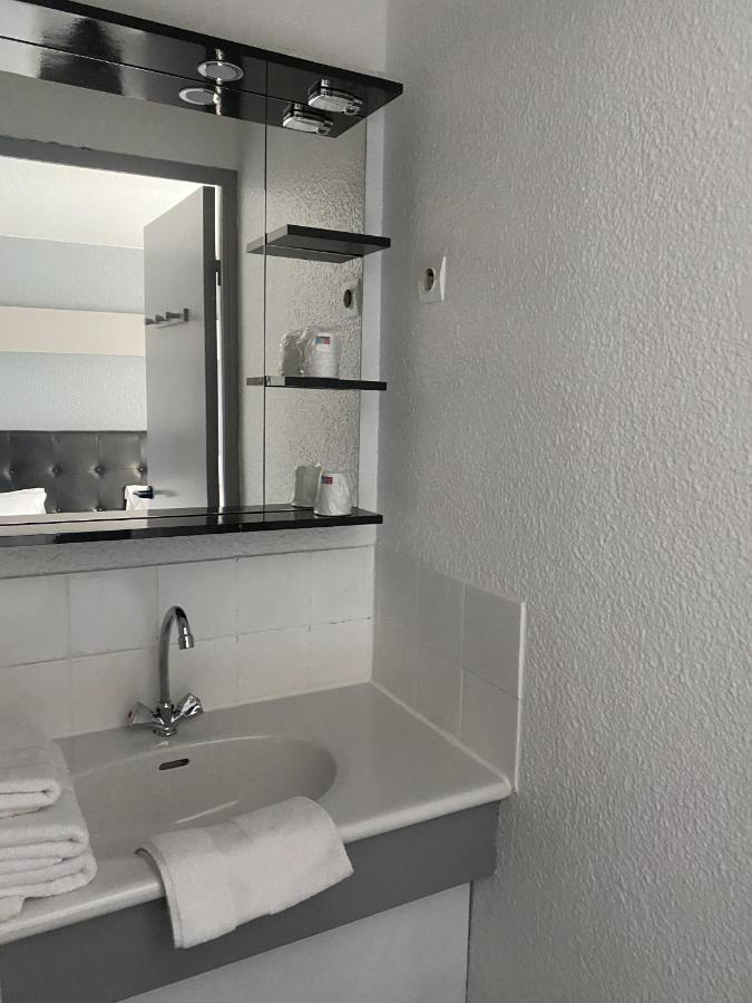 Fasthotel Mont De Marsan - Un Hotel Fh Collection Bagian luar foto